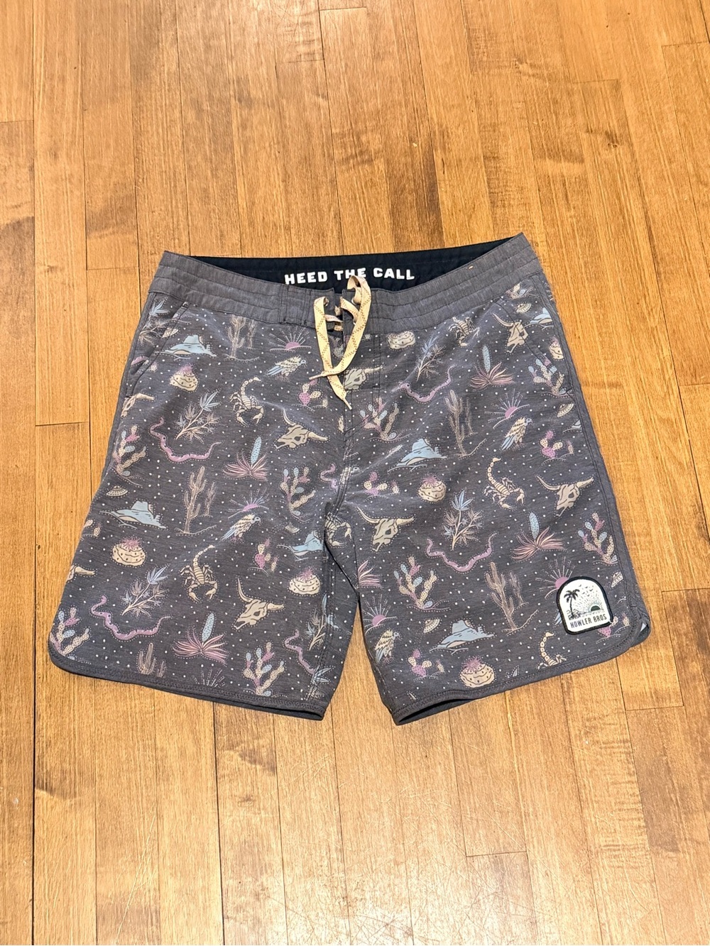 Howler Brothers - limited release Dessert Paranormal Board-shorts - size 34